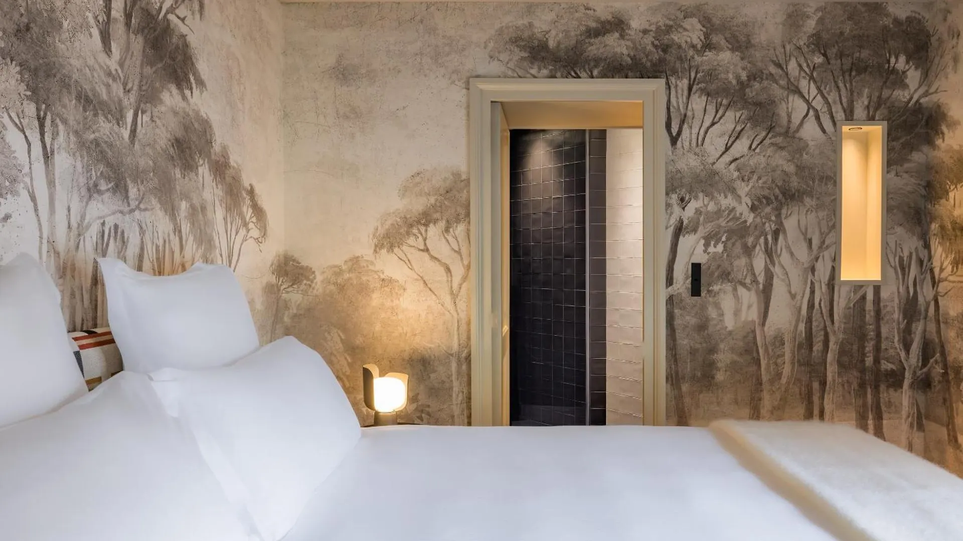 Le Pavillon De La Reine & Spa, Place Des Vosges Paris Hotel