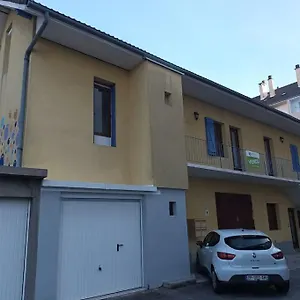 Apartamento Duplex Avec Garage Centre Et 