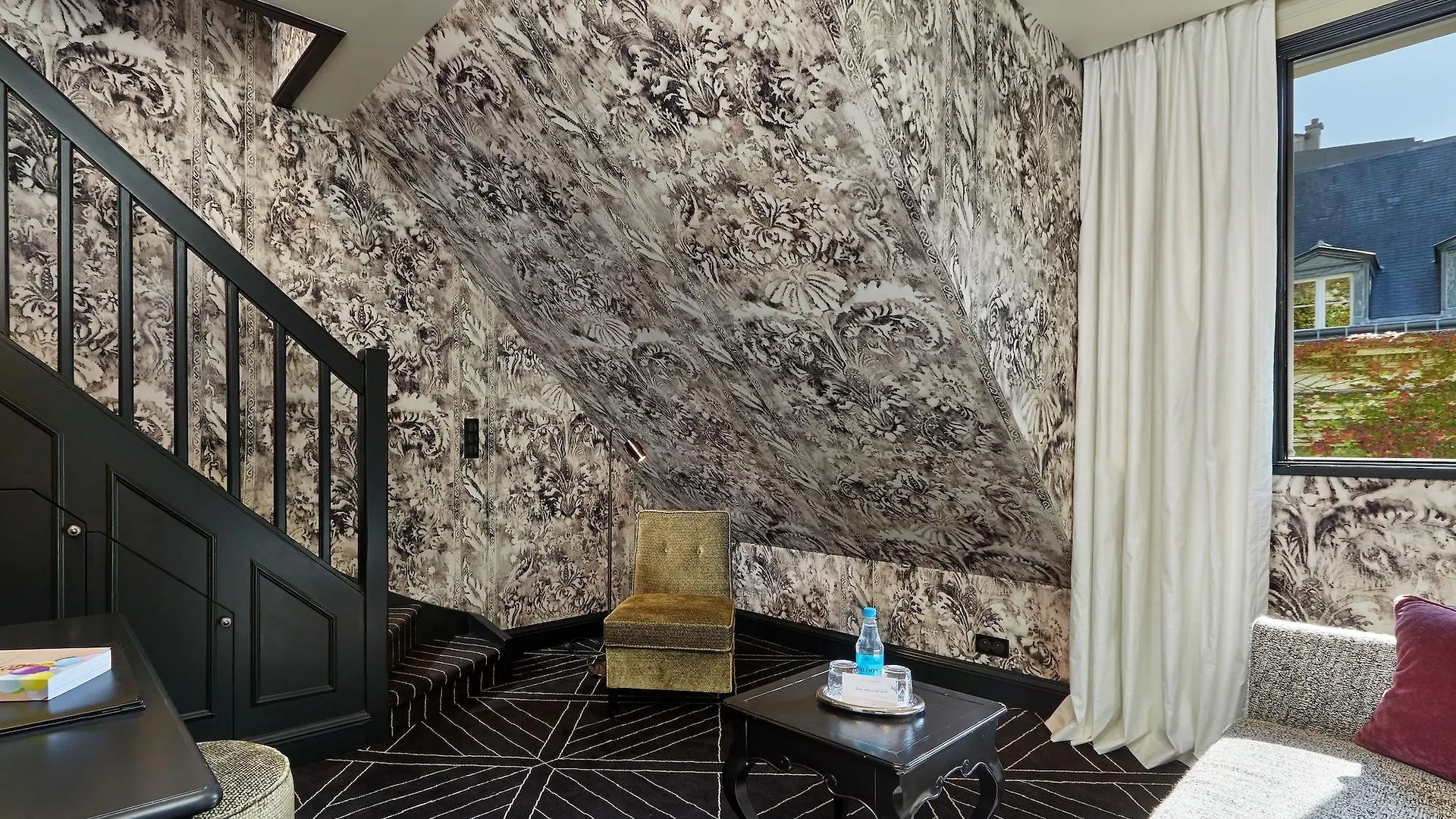 ***** Hotel Le Pavillon De La Reine & Spa, Place Des Vosges Paris Frankrig