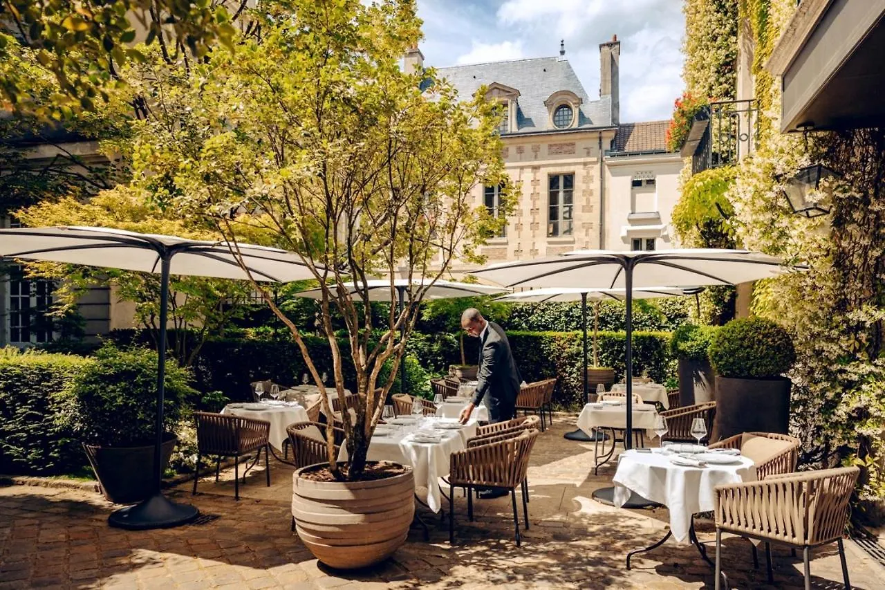 Le Pavillon De La Reine & Spa, Place Des Vosges Paříž Francie