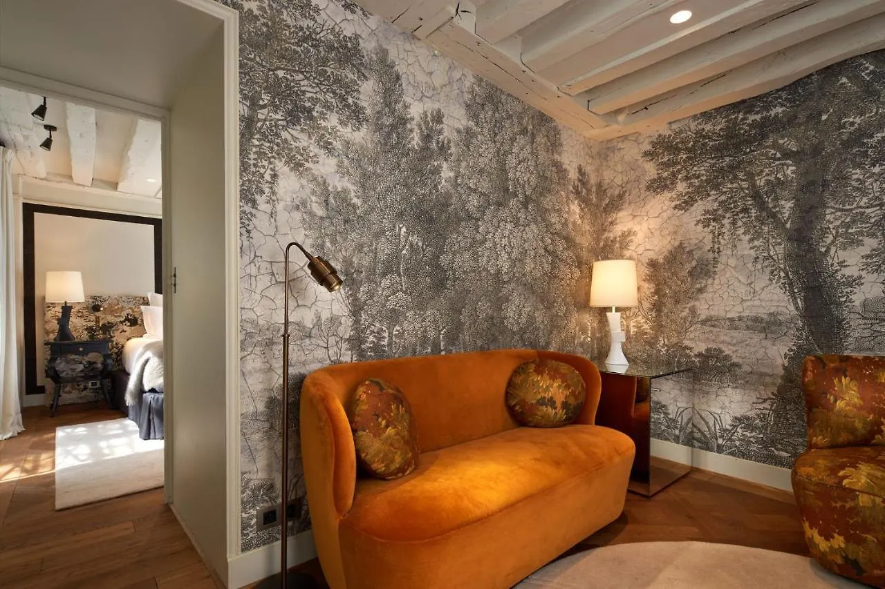 Le Pavillon De La Reine & Spa, Place Des Vosges Paris 5*,