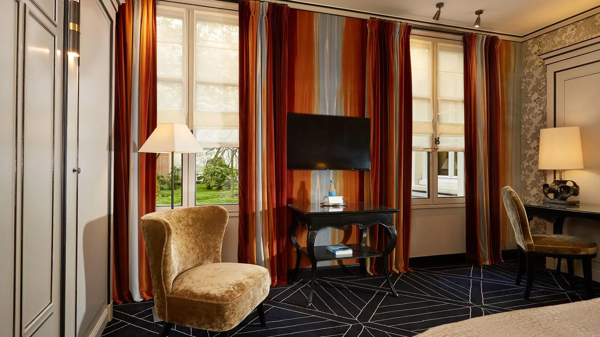 Le Pavillon De La Reine & Spa, Place Des Vosges Paříž 5*,  Francie