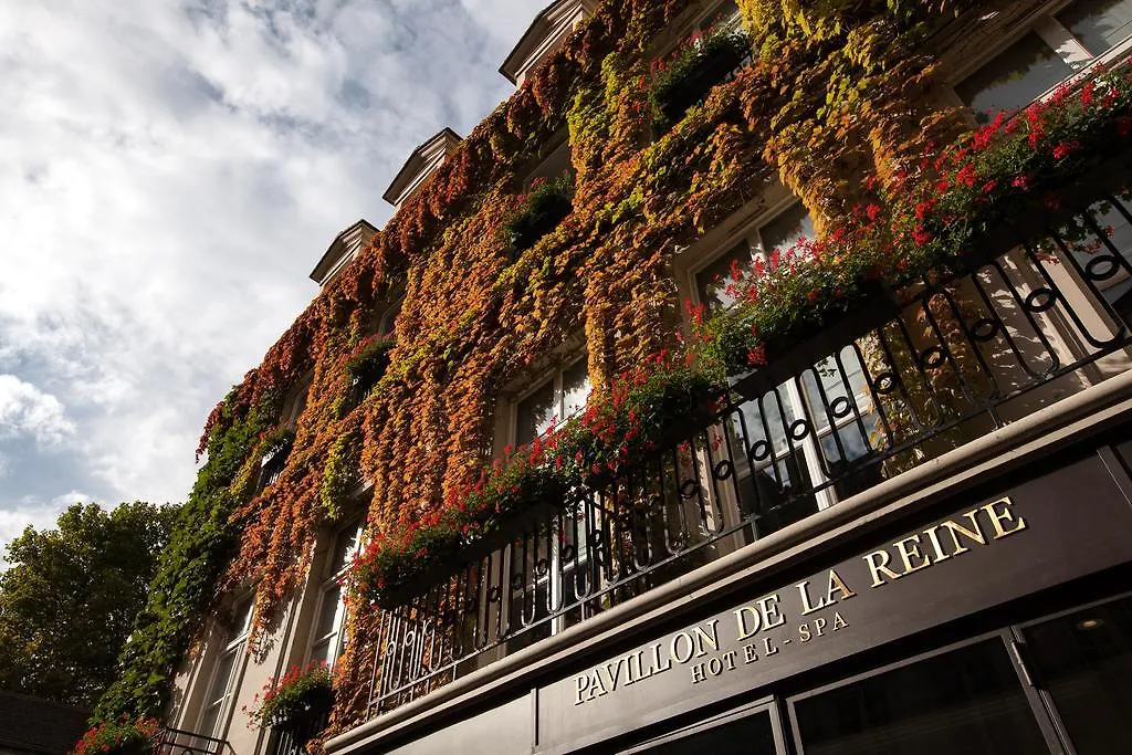 Le Pavillon De La Reine & Spa, Place Des Vosges Paříž Hotel
