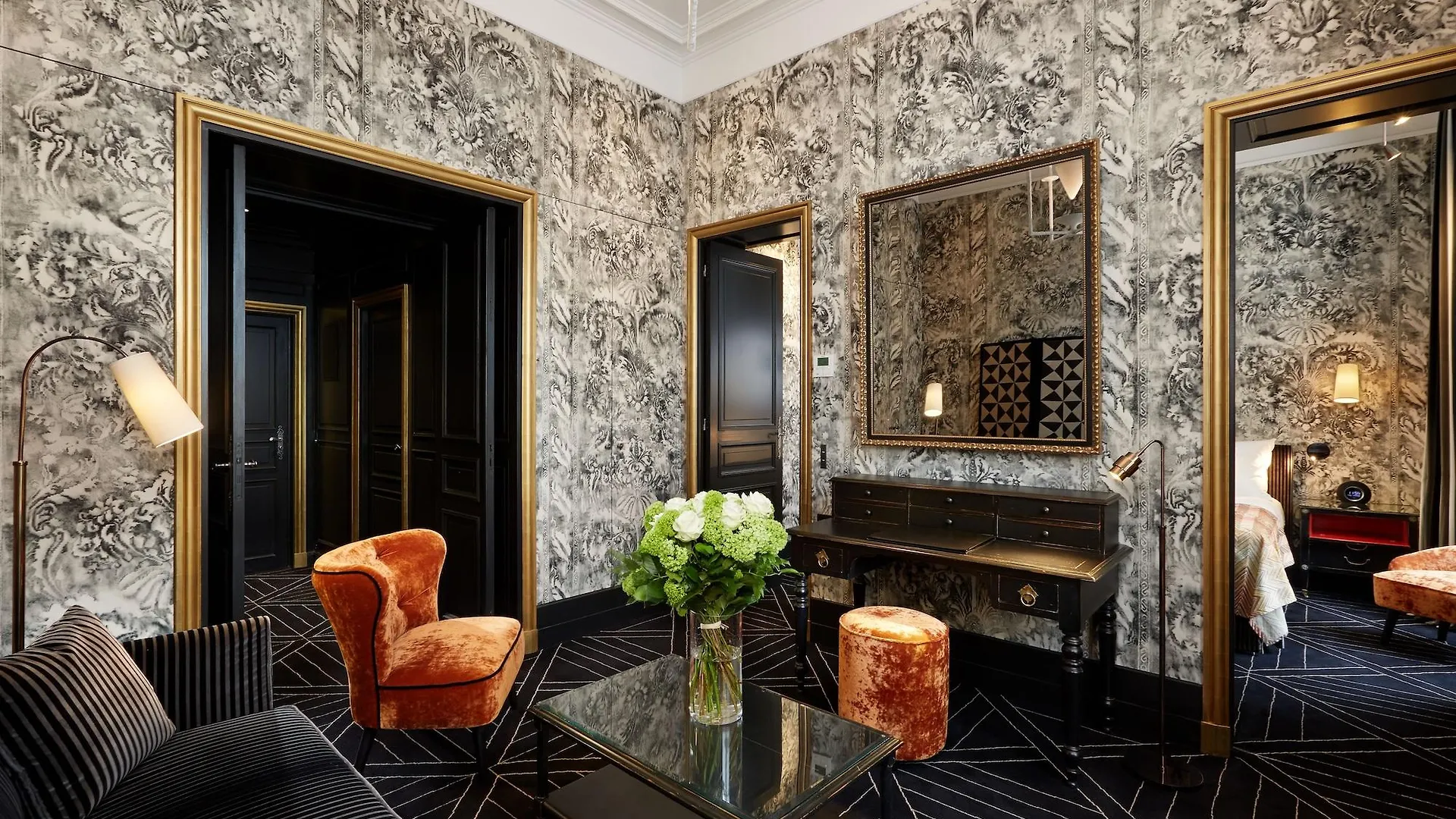 Le Pavillon De La Reine & Spa, Place Des Vosges Paris
