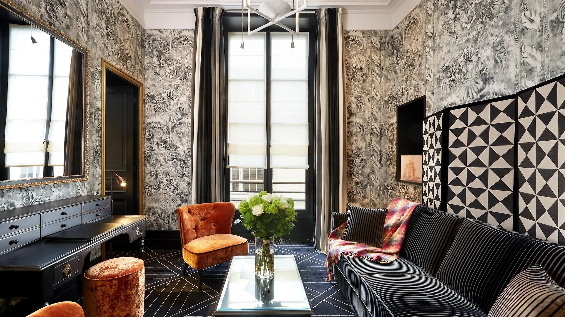 Le Pavillon De La Reine & Spa, Place Des Vosges Paris Hotel